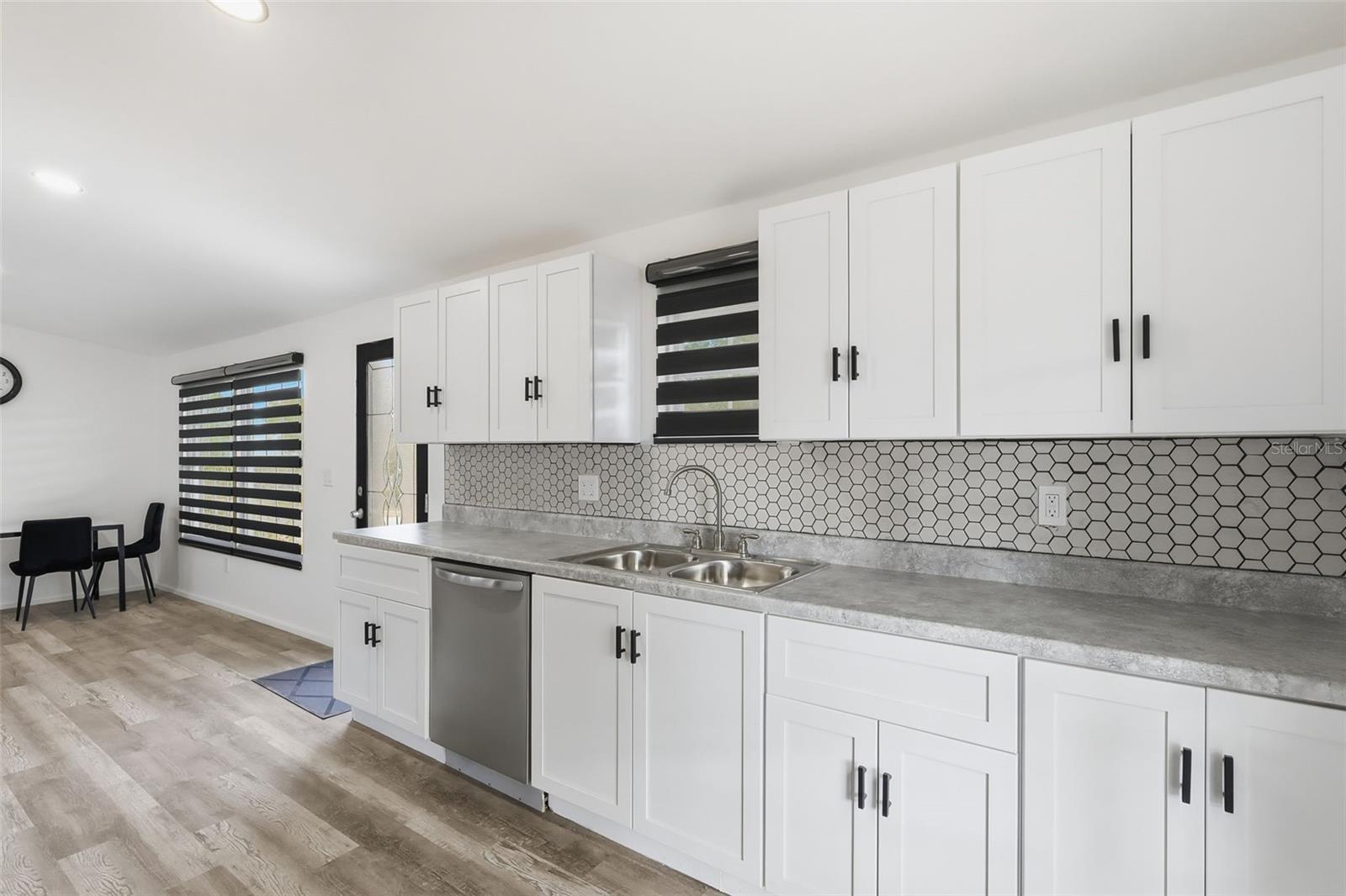 Image 27 of 46 For 8514 Branch Avenue