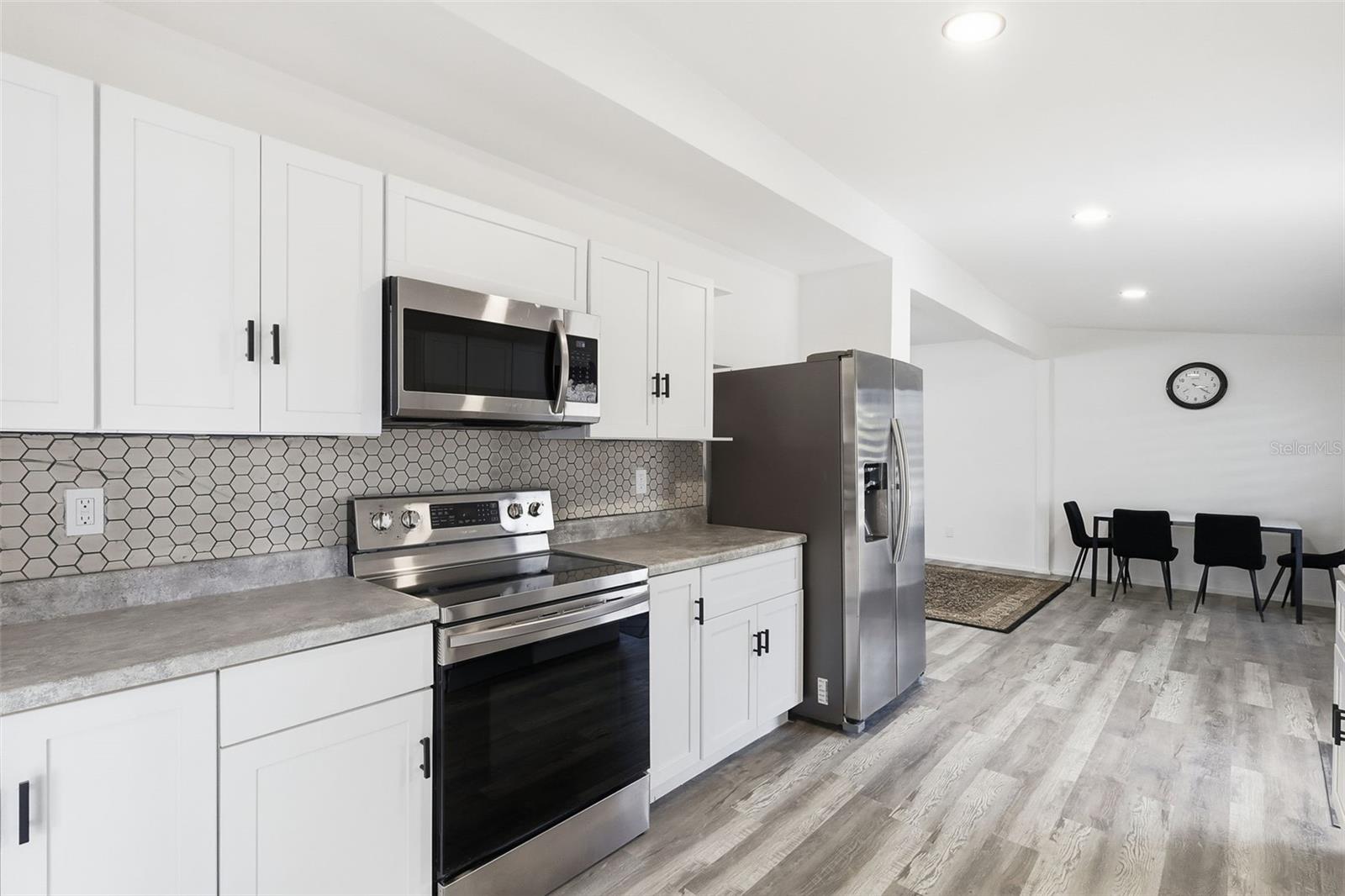 Image 28 of 46 For 8514 Branch Avenue