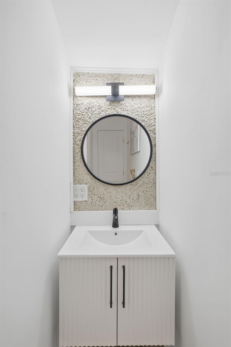 Image 30 of 46 For 8514 Branch Avenue