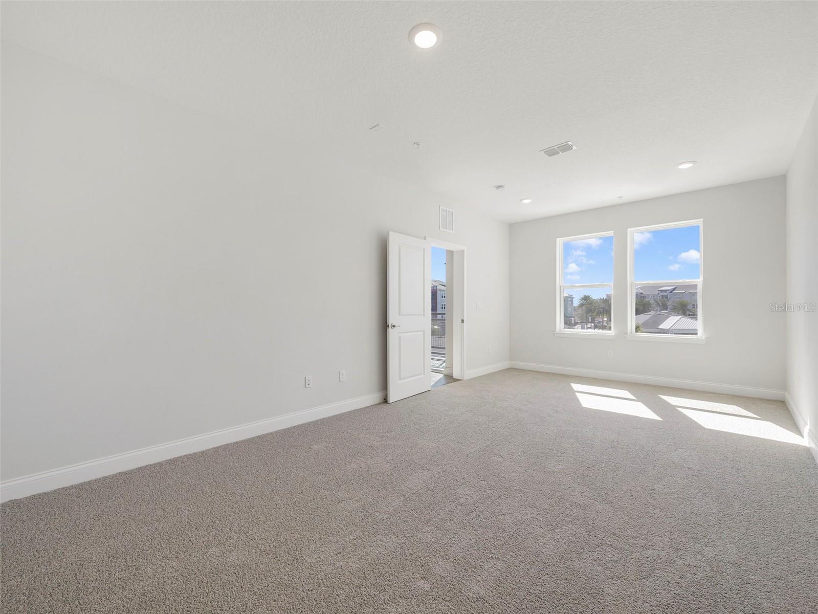 Image 11 of 22 For 7545 Laureate Boulevard 7301