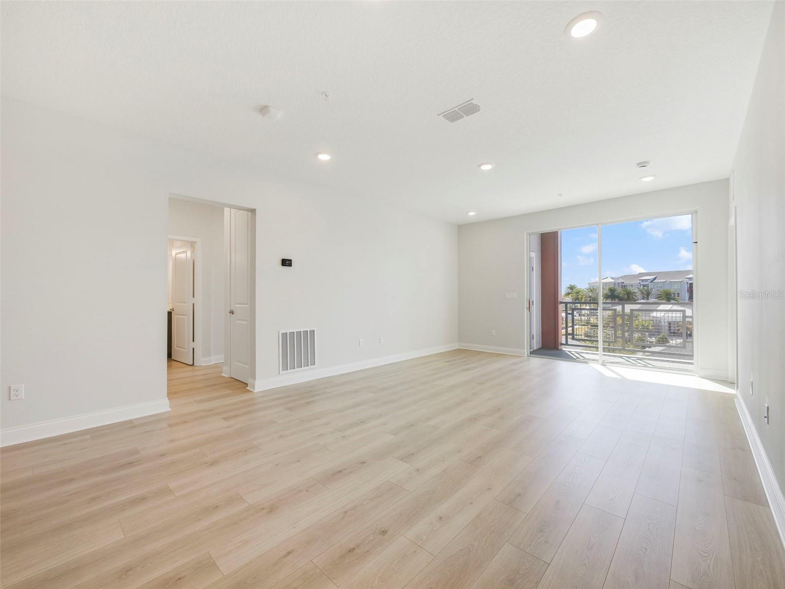 Image 3 of 22 For 7545 Laureate Boulevard 7301