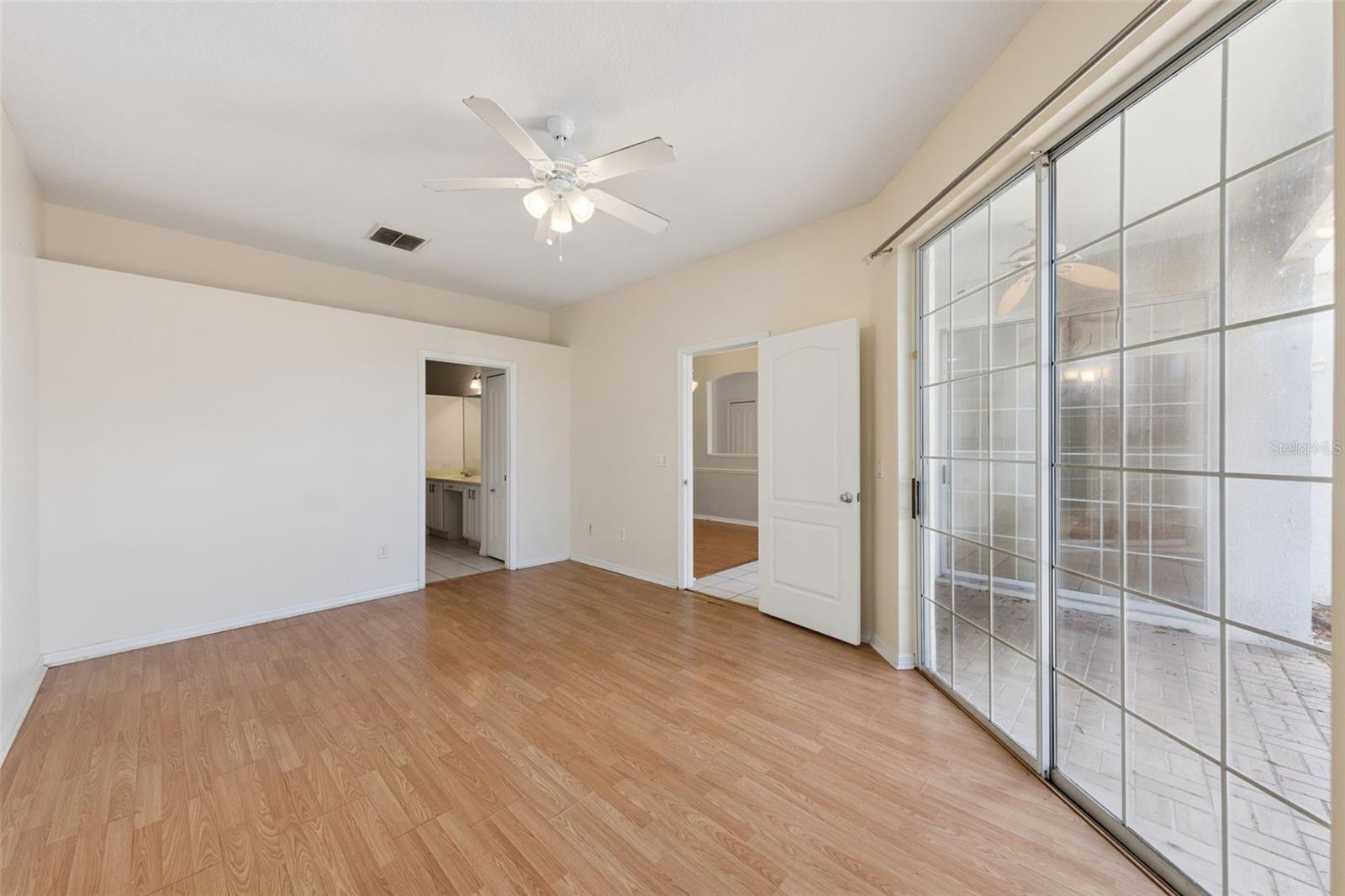 Image 25 of 44 For 5067 Jetsail Drive