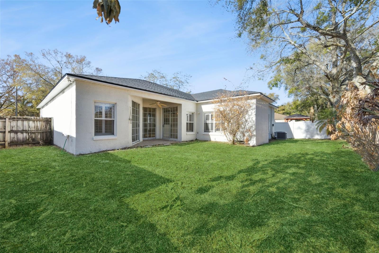 Image 36 of 44 For 5067 Jetsail Drive