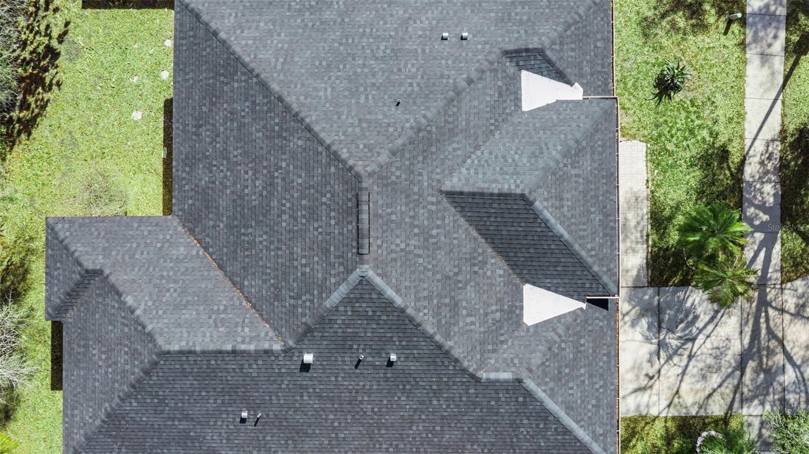 Image 39 of 44 For 5067 Jetsail Drive