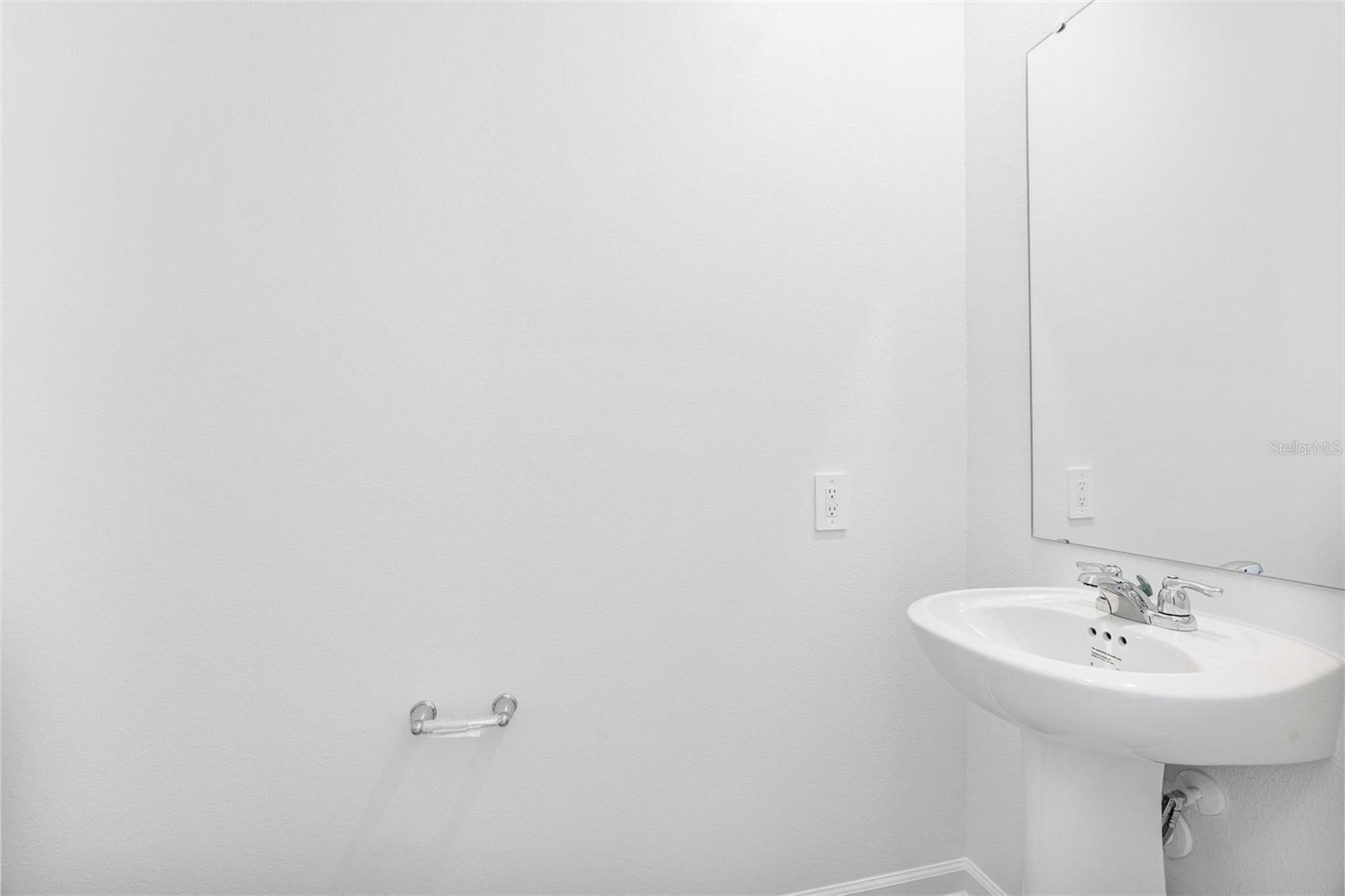 Image 12 of 36 For 6424 Domizio Drive