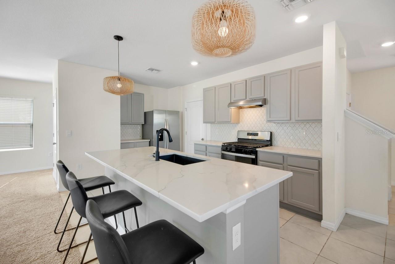 Image 14 of 37 For 3429 Curlew Avenue