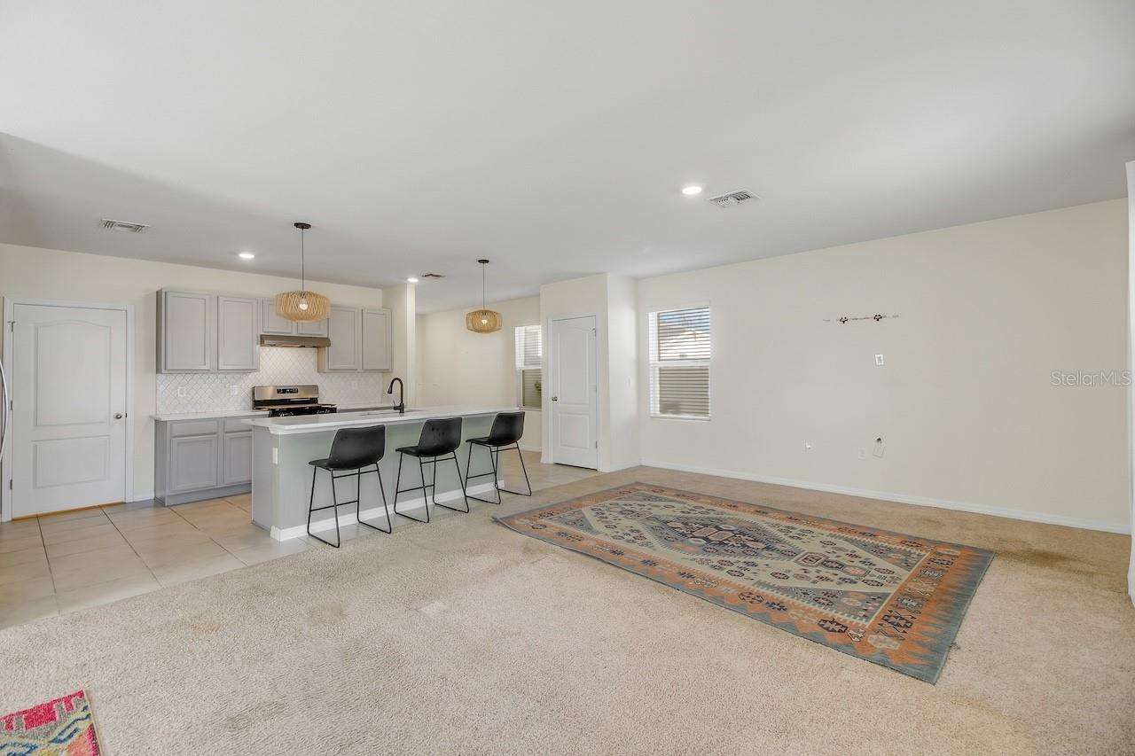 Image 18 of 37 For 3429 Curlew Avenue