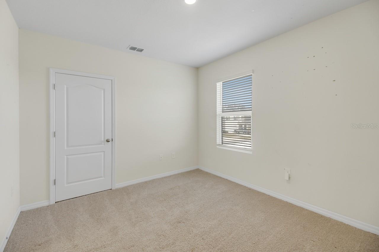 Image 29 of 37 For 3429 Curlew Avenue