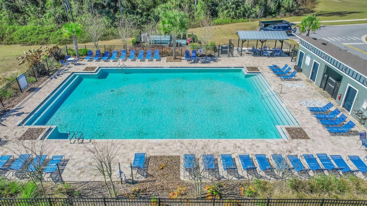 Image 4 of 37 For 3429 Curlew Avenue