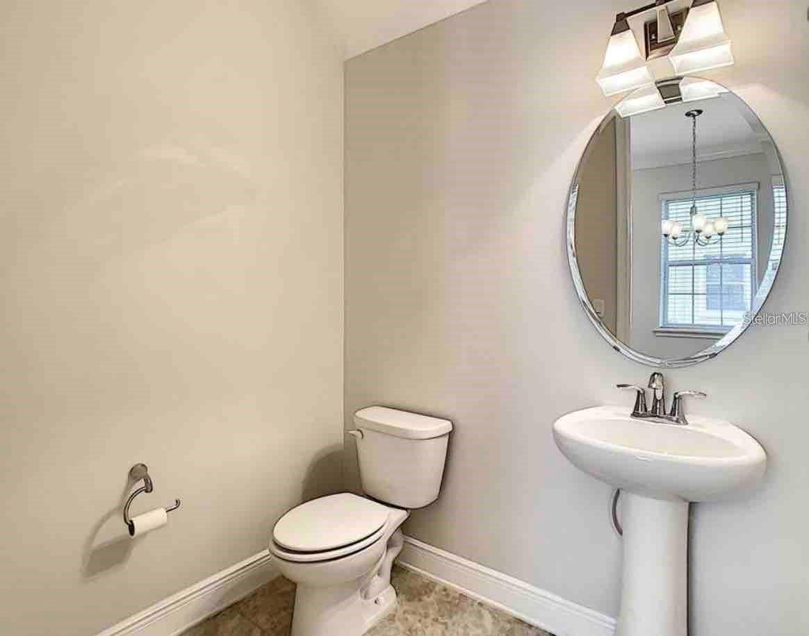 Image 5 of 9 For 14308 Swanley Street