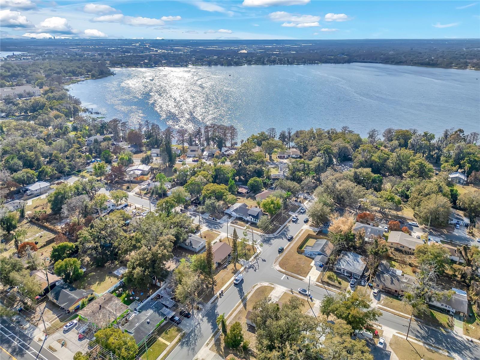 Image 39 of 41 For 1499 Wilton Avenue