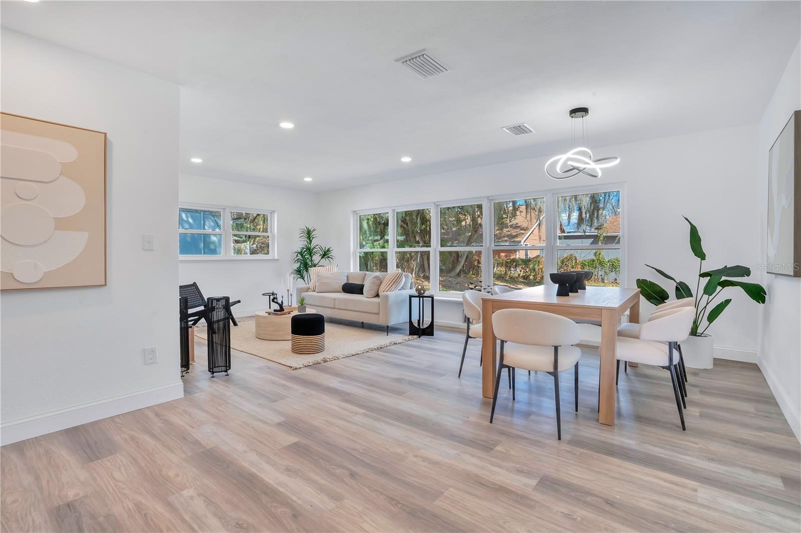 Image 7 of 41 For 1499 Wilton Avenue