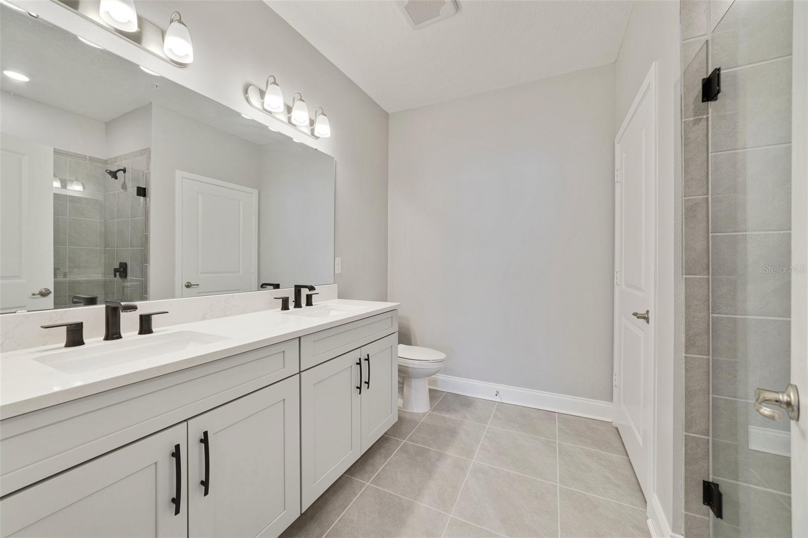 Image 16 of 26 For 7557 Laureate Boulevard 6401