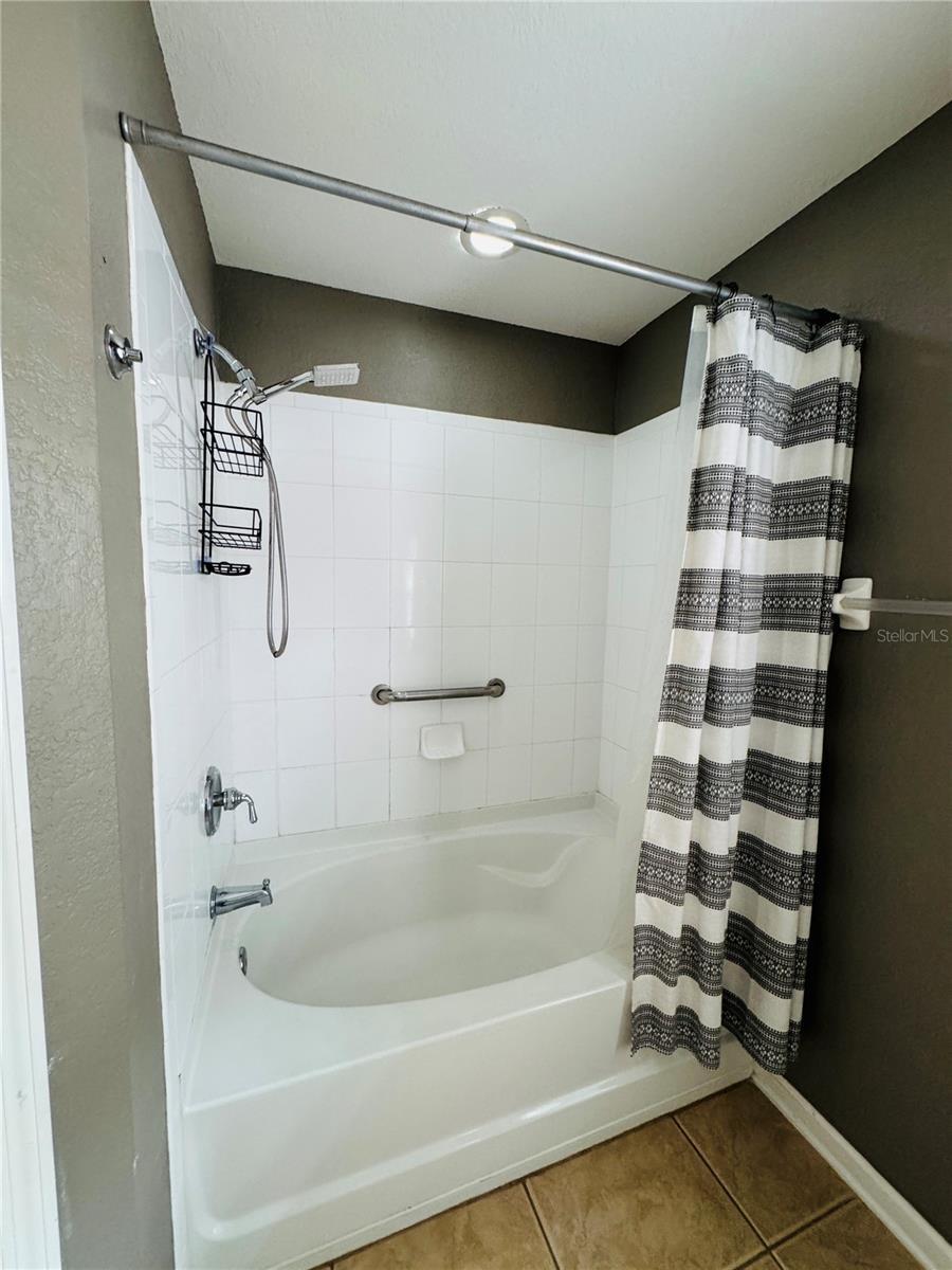 Image 16 of 22 For 6908 Sperone Street