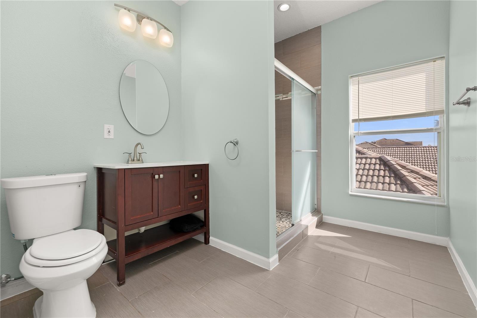 Image 23 of 48 For 1831 Windward Oaks Court