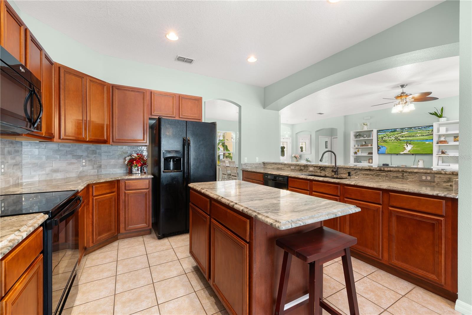 Image 9 of 48 For 1831 Windward Oaks Court