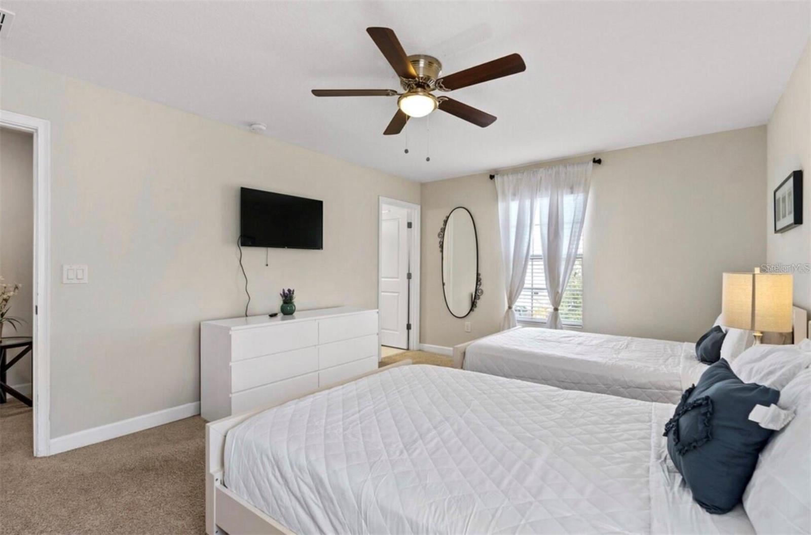 Image 12 of 38 For 4700 Sleepy Hollow Drive