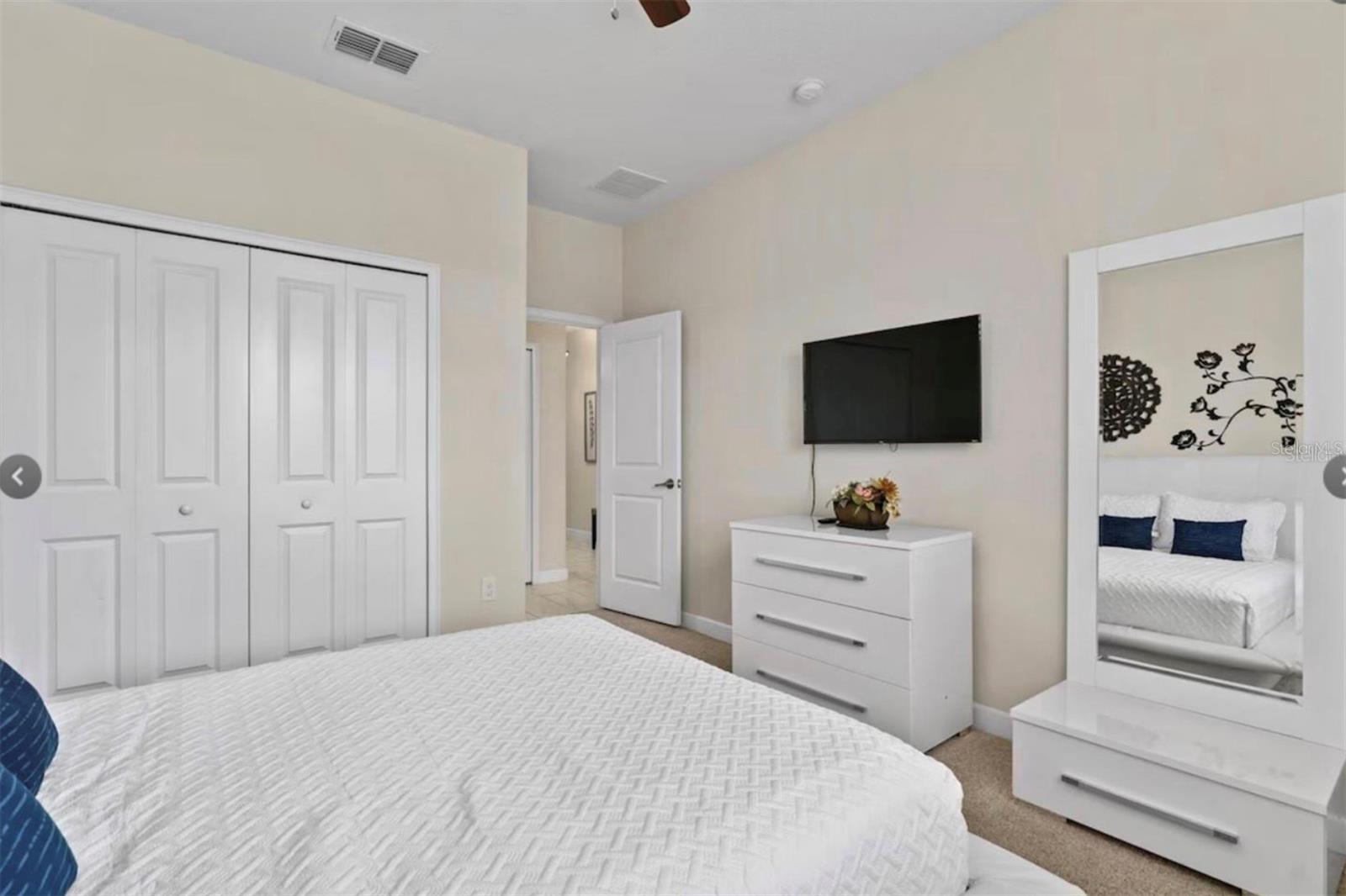 Image 13 of 38 For 4700 Sleepy Hollow Drive