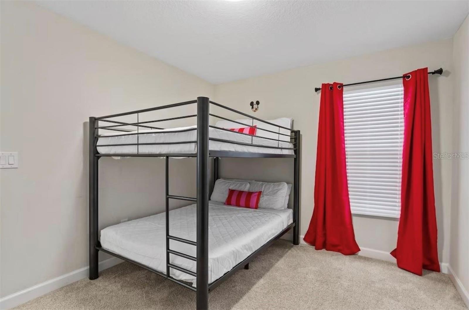 Image 15 of 38 For 4700 Sleepy Hollow Drive