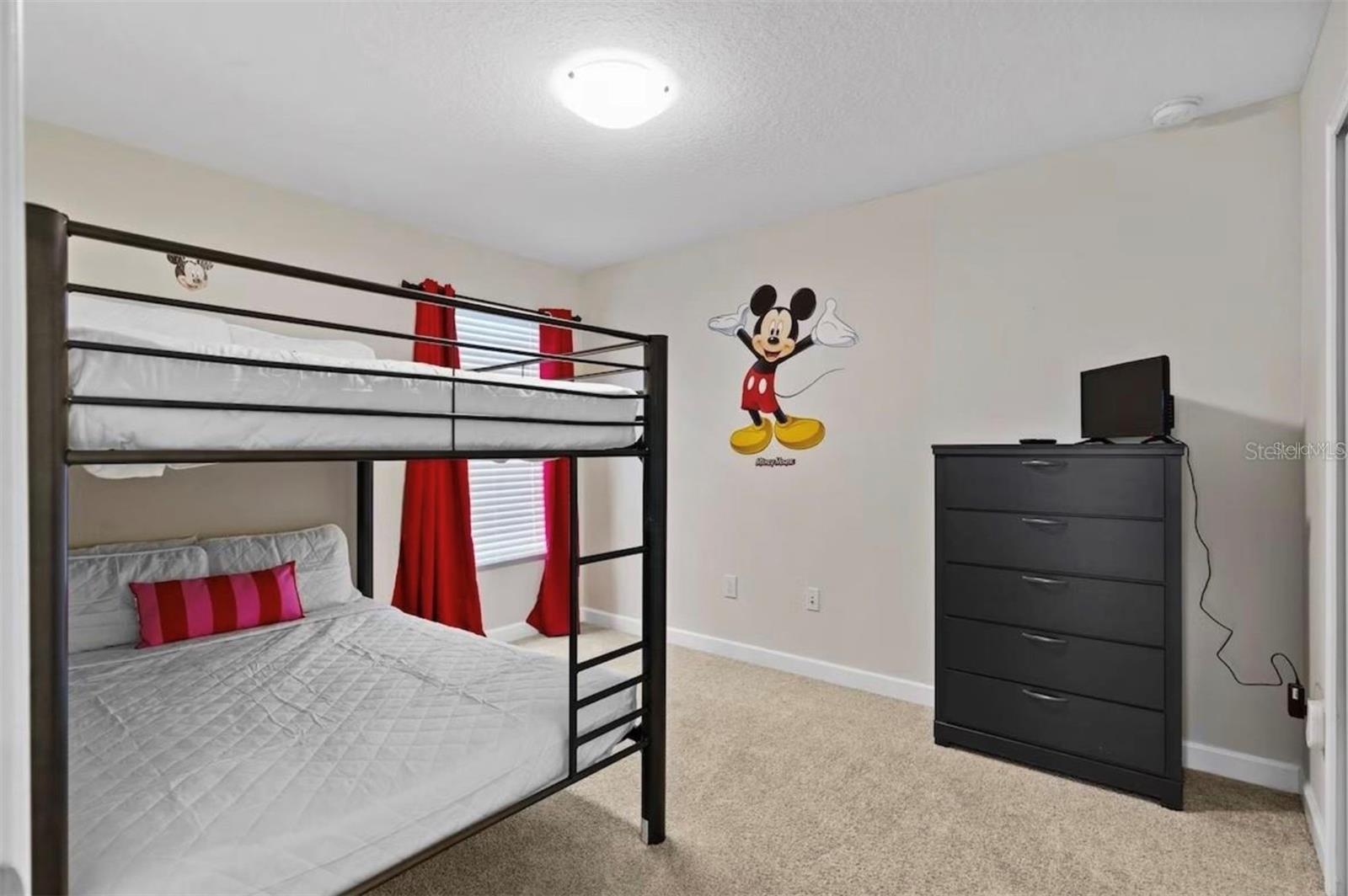 Image 16 of 38 For 4700 Sleepy Hollow Drive