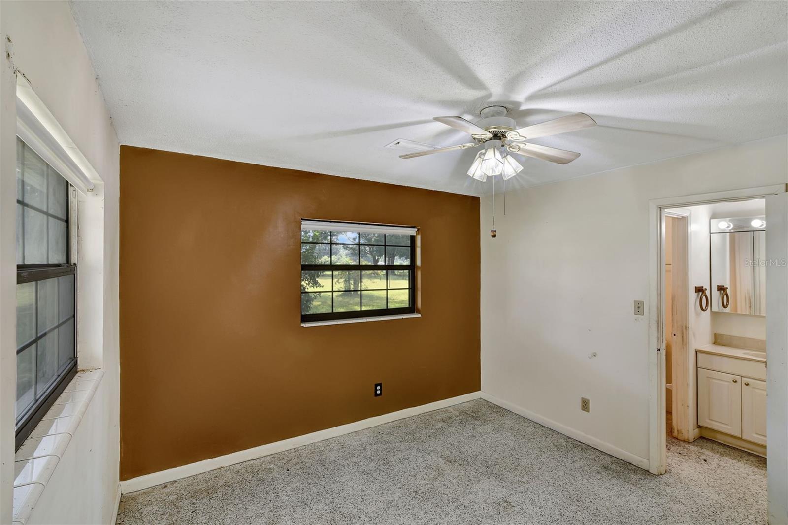 Image 27 of 67 For 1000 155th Street