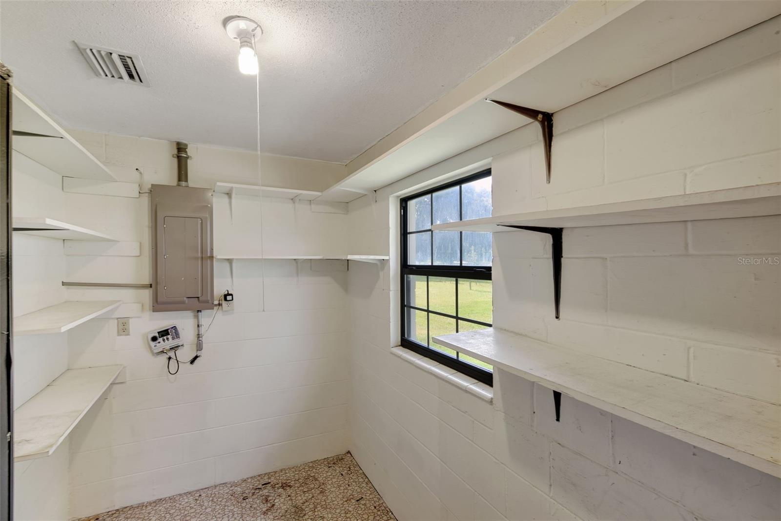 Image 37 of 67 For 1000 155th Street