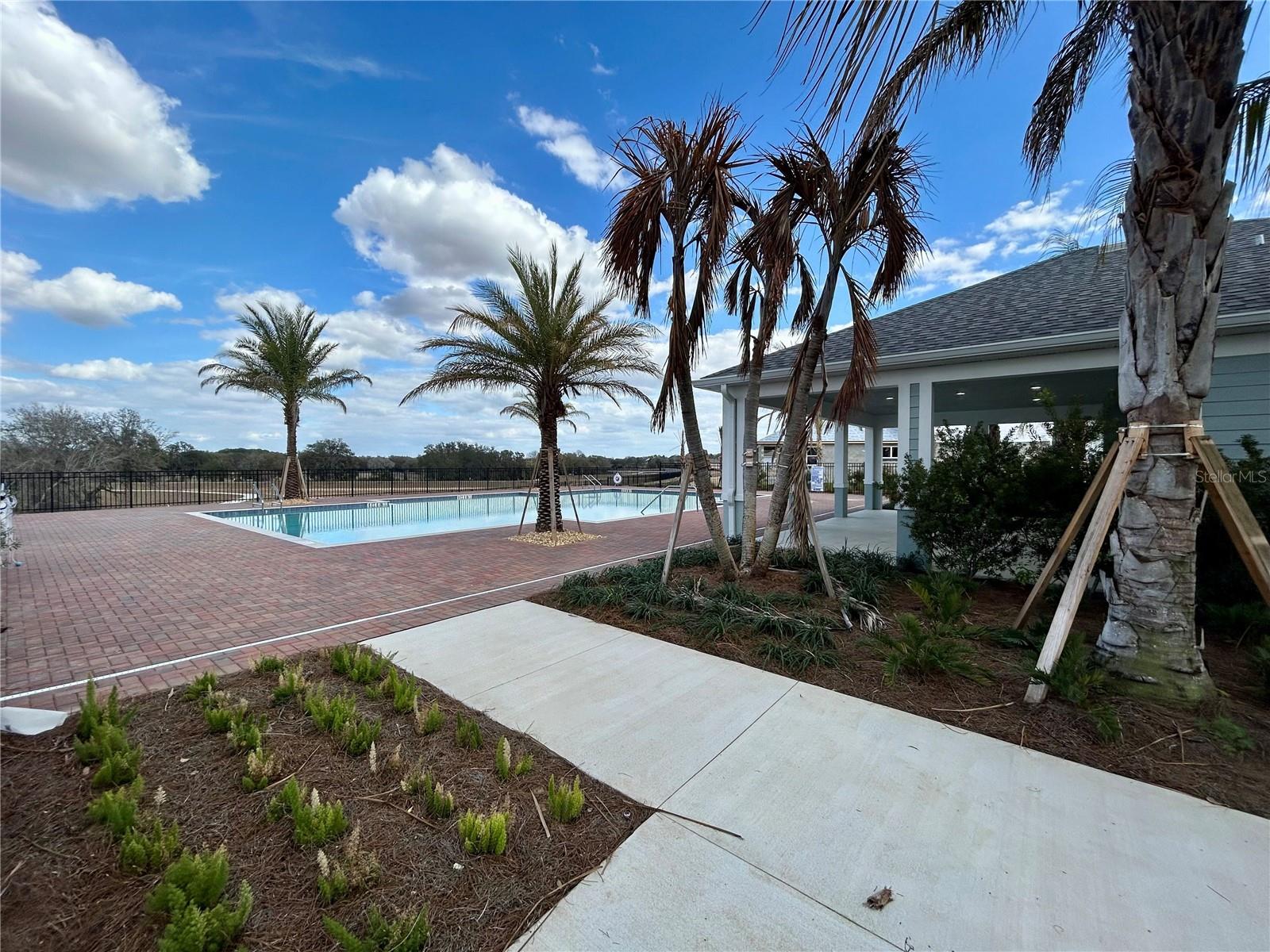 Image 2 of 5 For 165 Rainwood Street