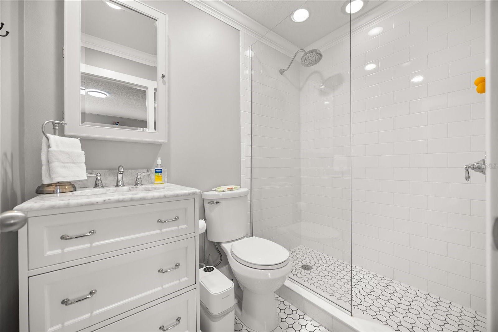 Image 21 of 51 For 815 Spring Park Loop