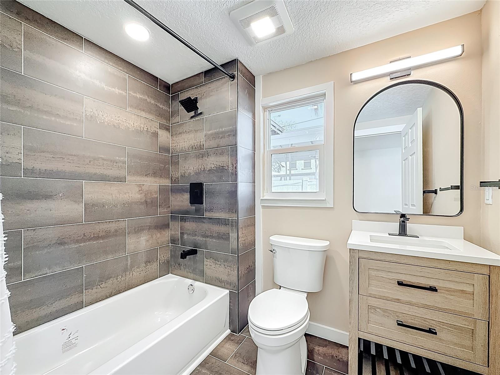 Image 13 of 15 For 6948 Dartmouth Avenue N