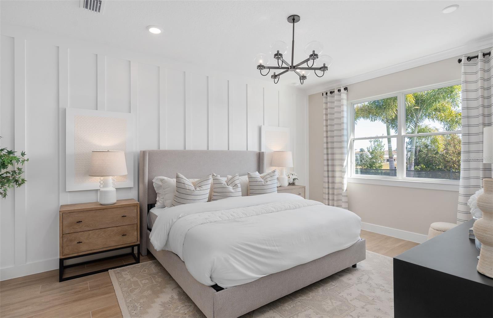 Image 22 of 47 For 2571 Painted Sky Avenue