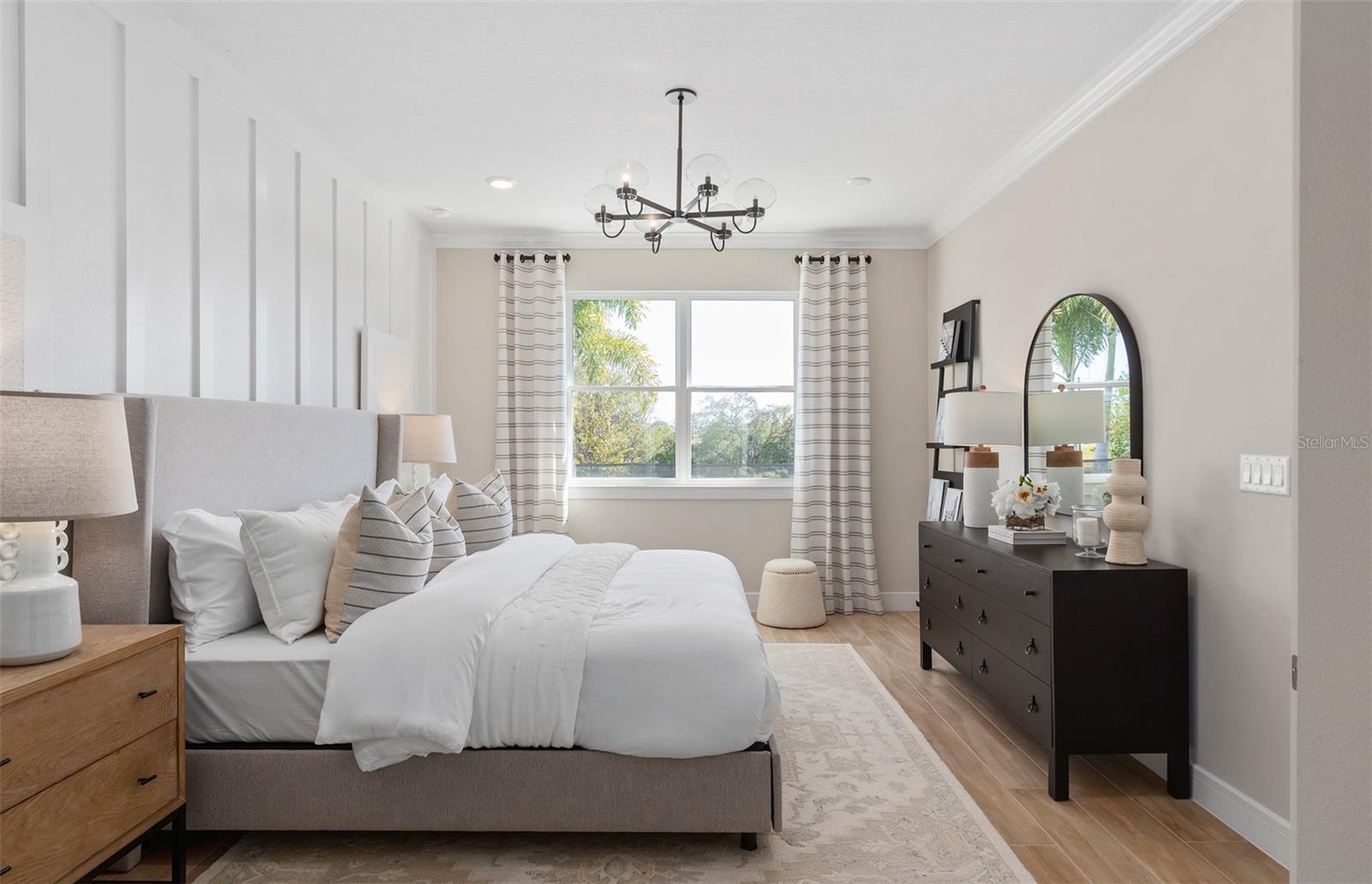 Image 25 of 47 For 2571 Painted Sky Avenue