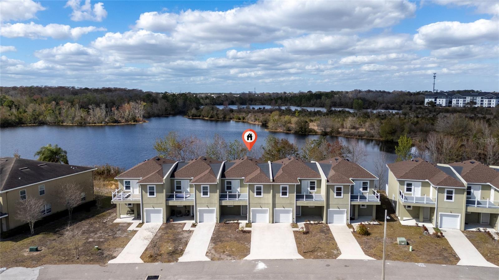 Image 31 of 43 For 462 Lake Shore Parkway