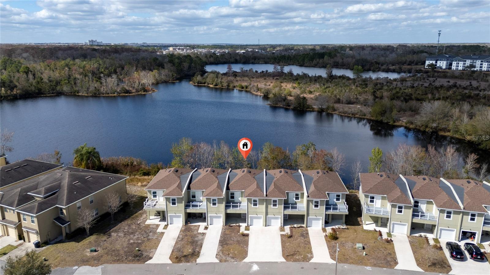 Image 43 of 43 For 462 Lake Shore Parkway