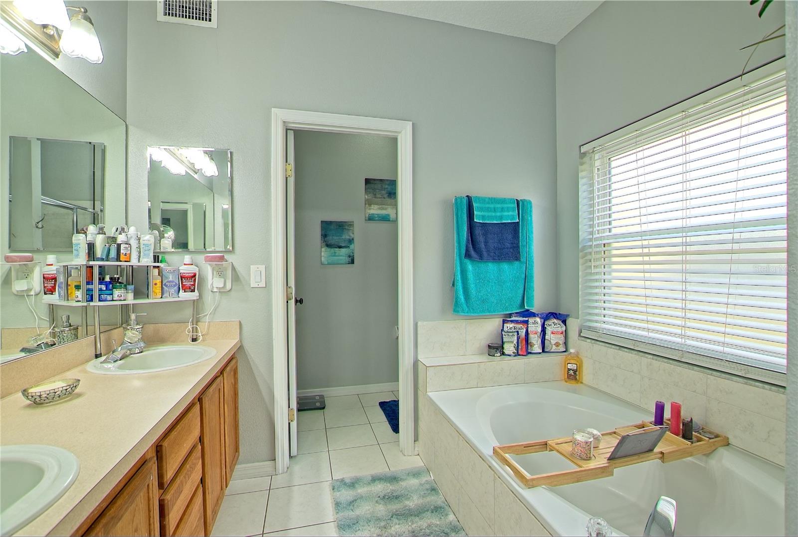 Image 21 of 43 For 131 Lisa Loop