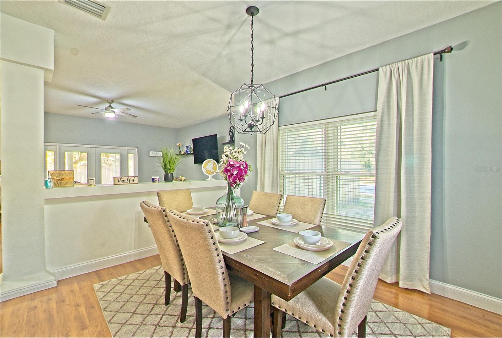 Image 5 of 43 For 131 Lisa Loop