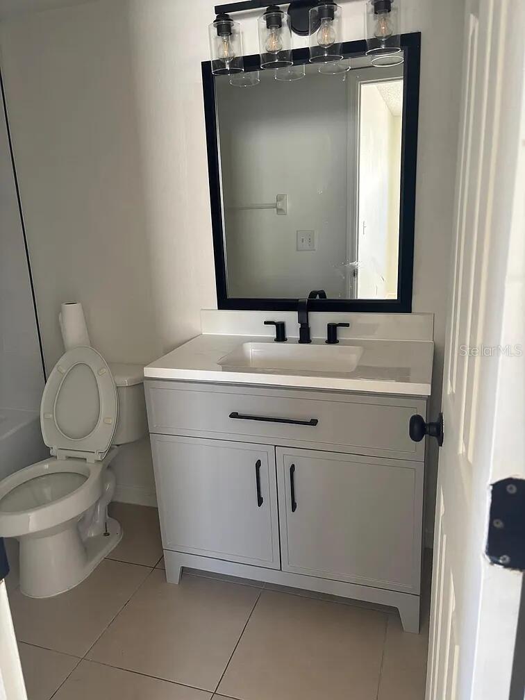 Image 10 of 18 For 2916 Dickens Circle