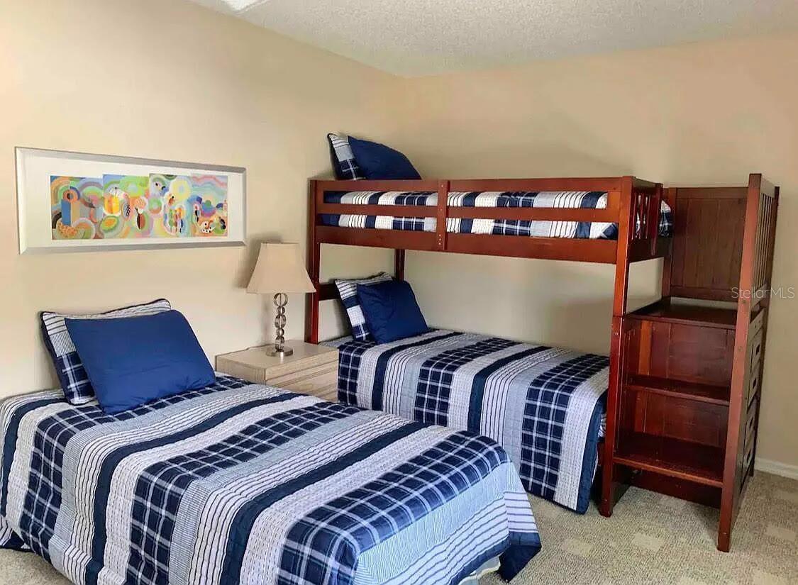 Image 6 of 18 For 2916 Dickens Circle