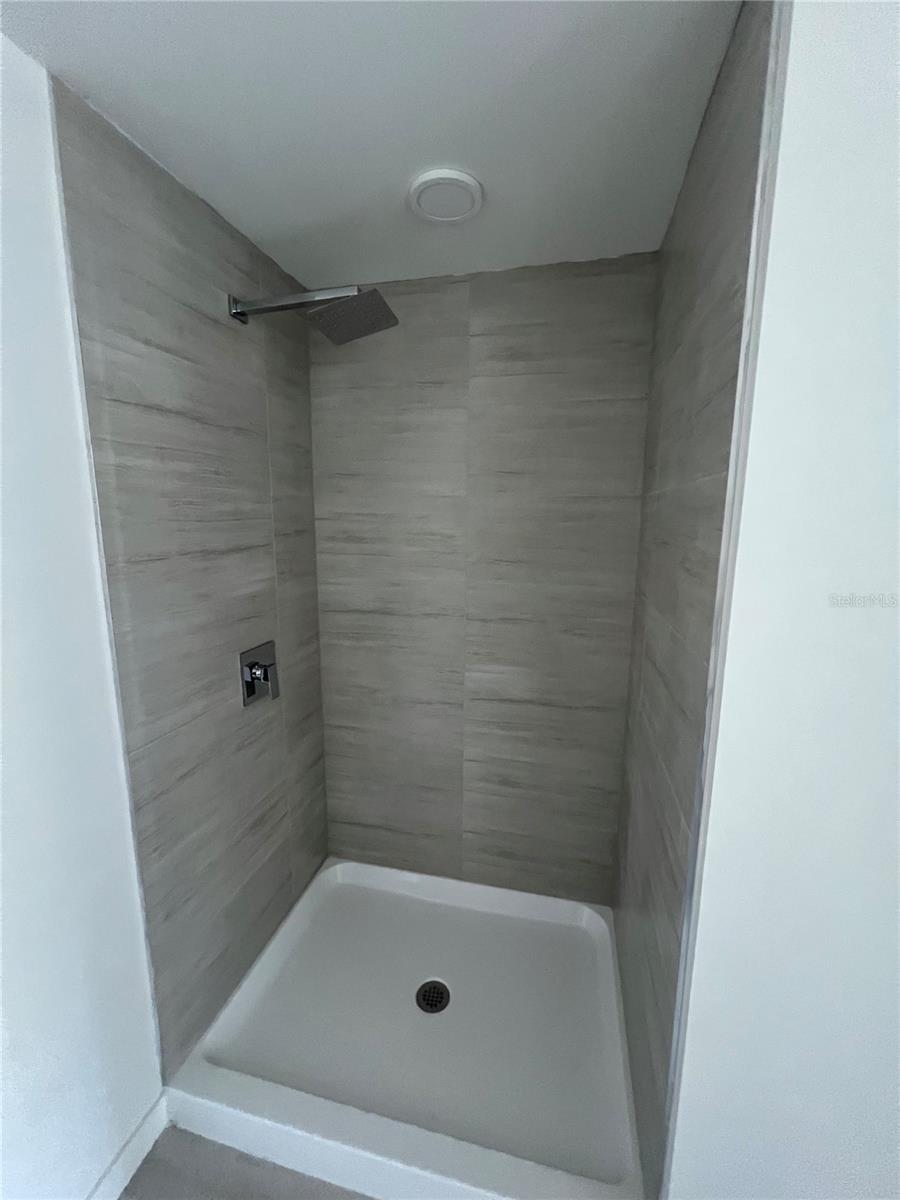 Image 10 of 31 For 5592 Millenia Park Boulevard 214