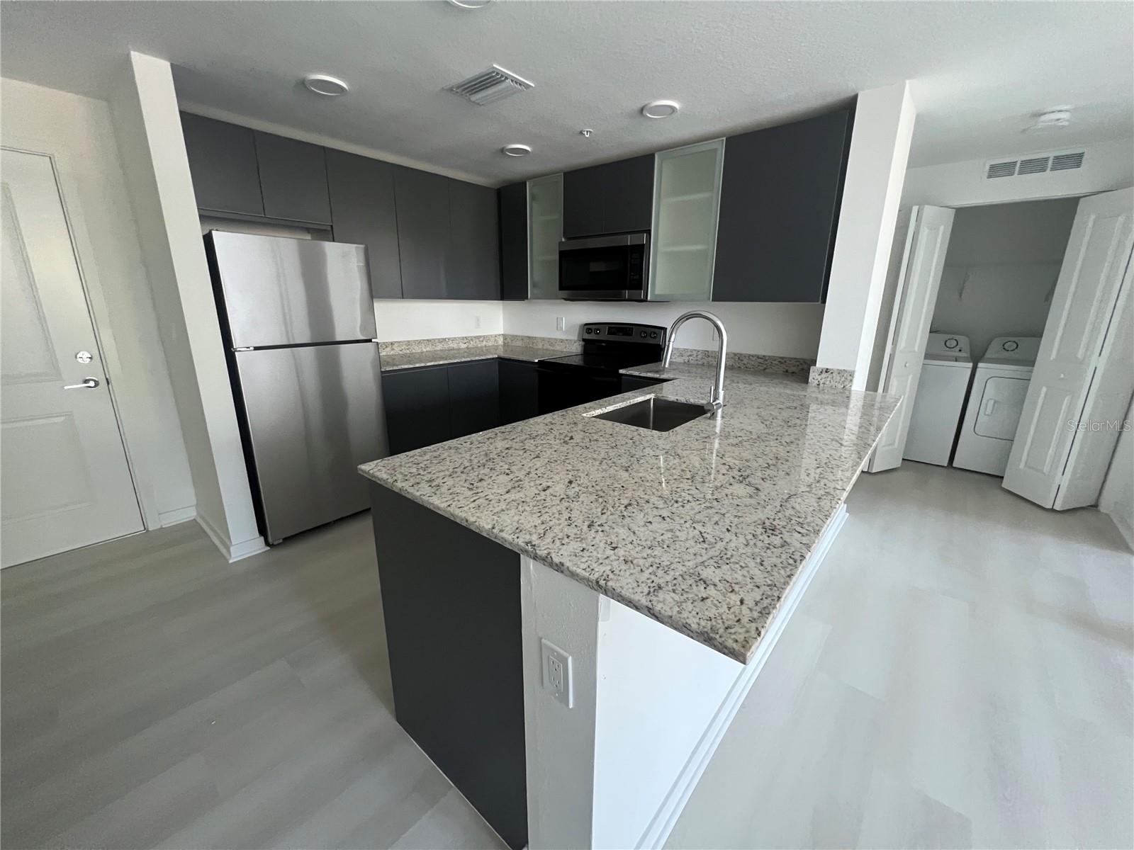 Image 4 of 31 For 5592 Millenia Park Boulevard 214