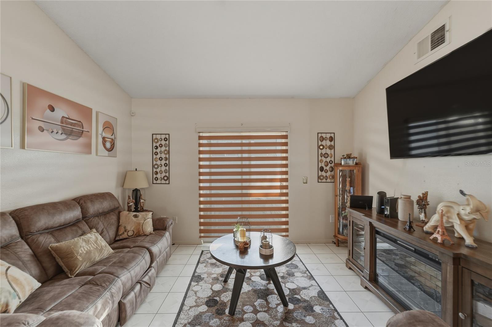 Image 24 of 52 For 1521 Larks Nest Court