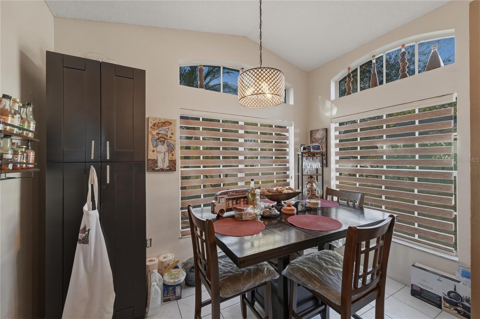 Image 32 of 52 For 1521 Larks Nest Court