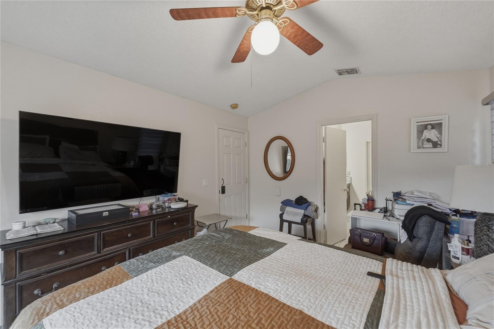 Image 37 of 52 For 1521 Larks Nest Court