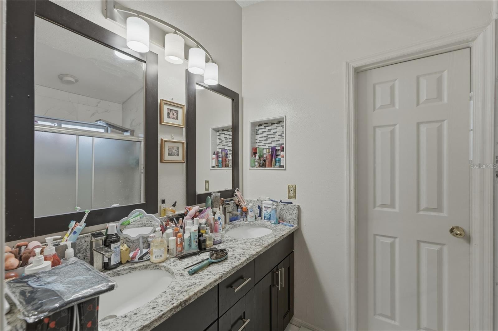 Image 39 of 52 For 1521 Larks Nest Court