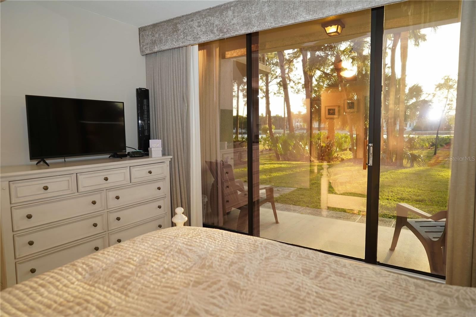 Image 11 of 29 For 2101 Marina Isle Way 104