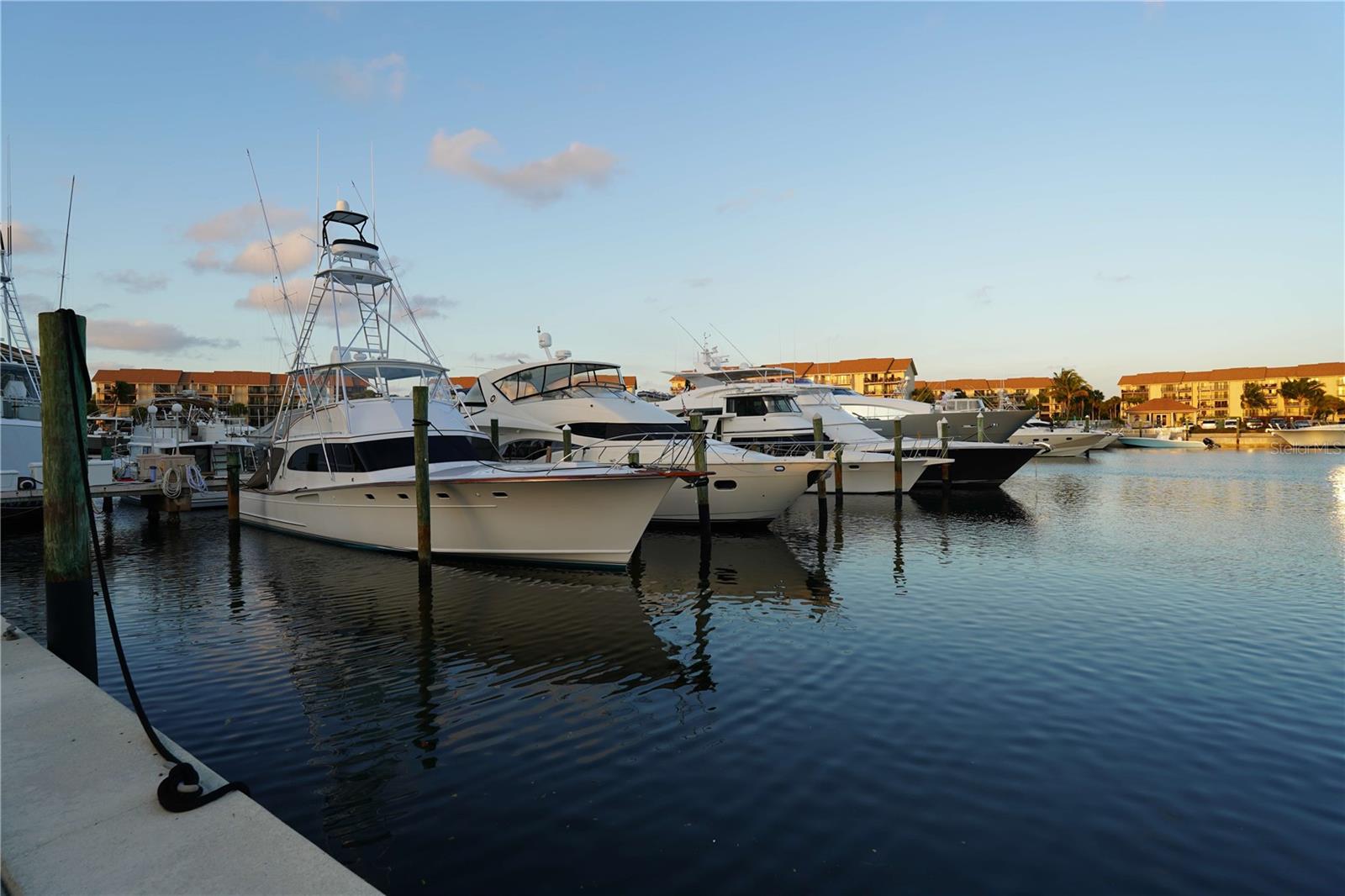 Image 27 of 29 For 2101 Marina Isle Way 104