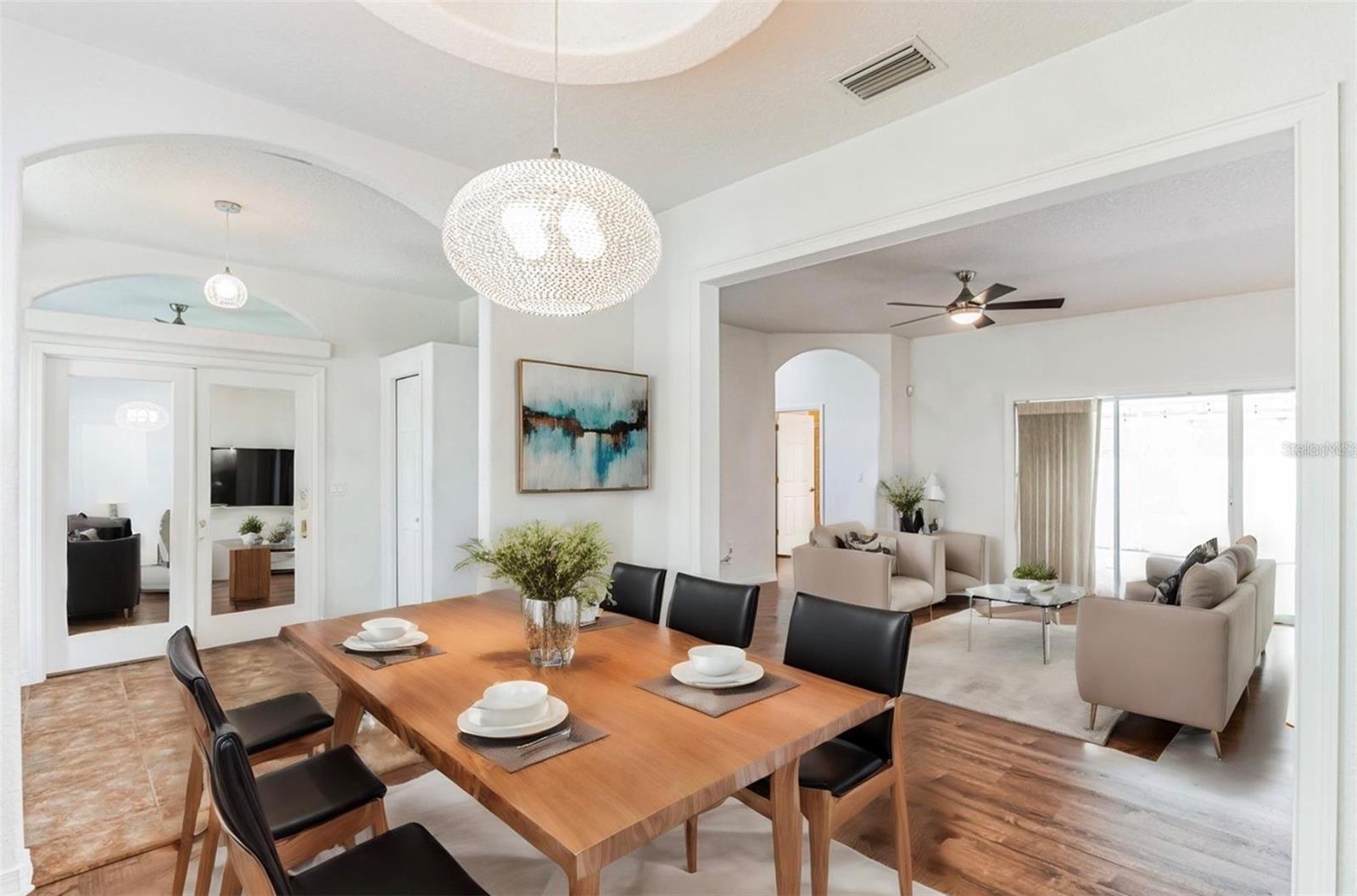 Listing photo id 1 for 4901 Culdesac Court