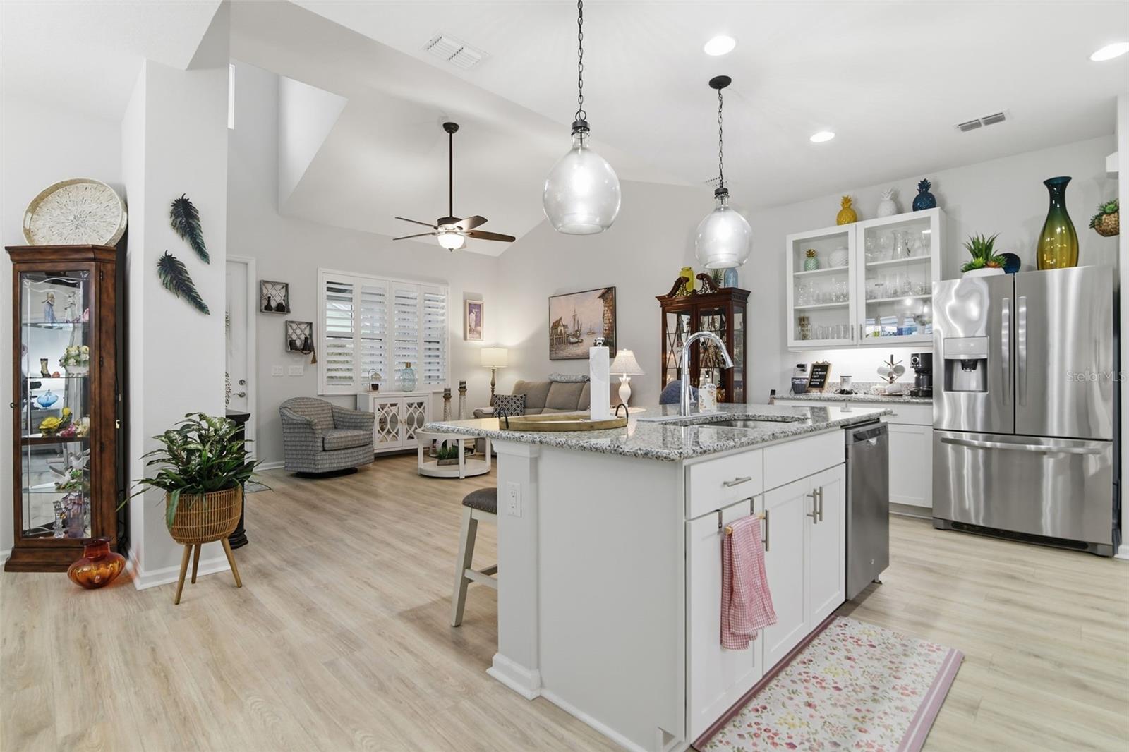 Image 13 of 34 For 521 Margaritaville Avenue