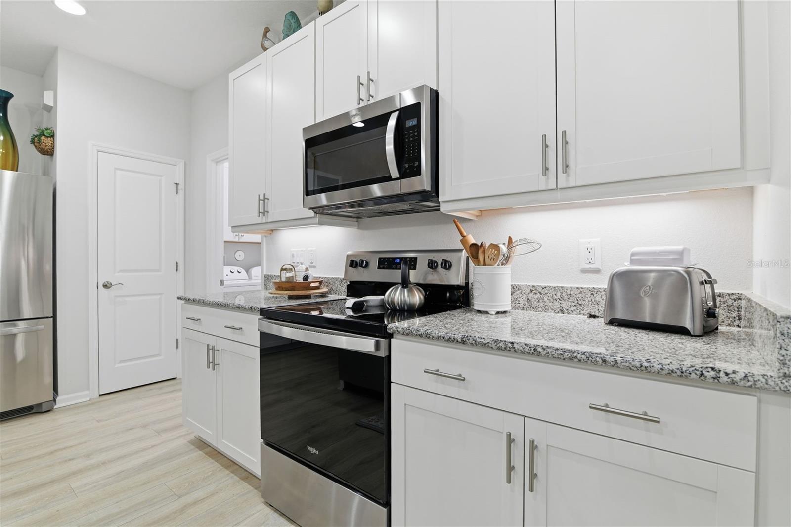 Image 18 of 34 For 521 Margaritaville Avenue