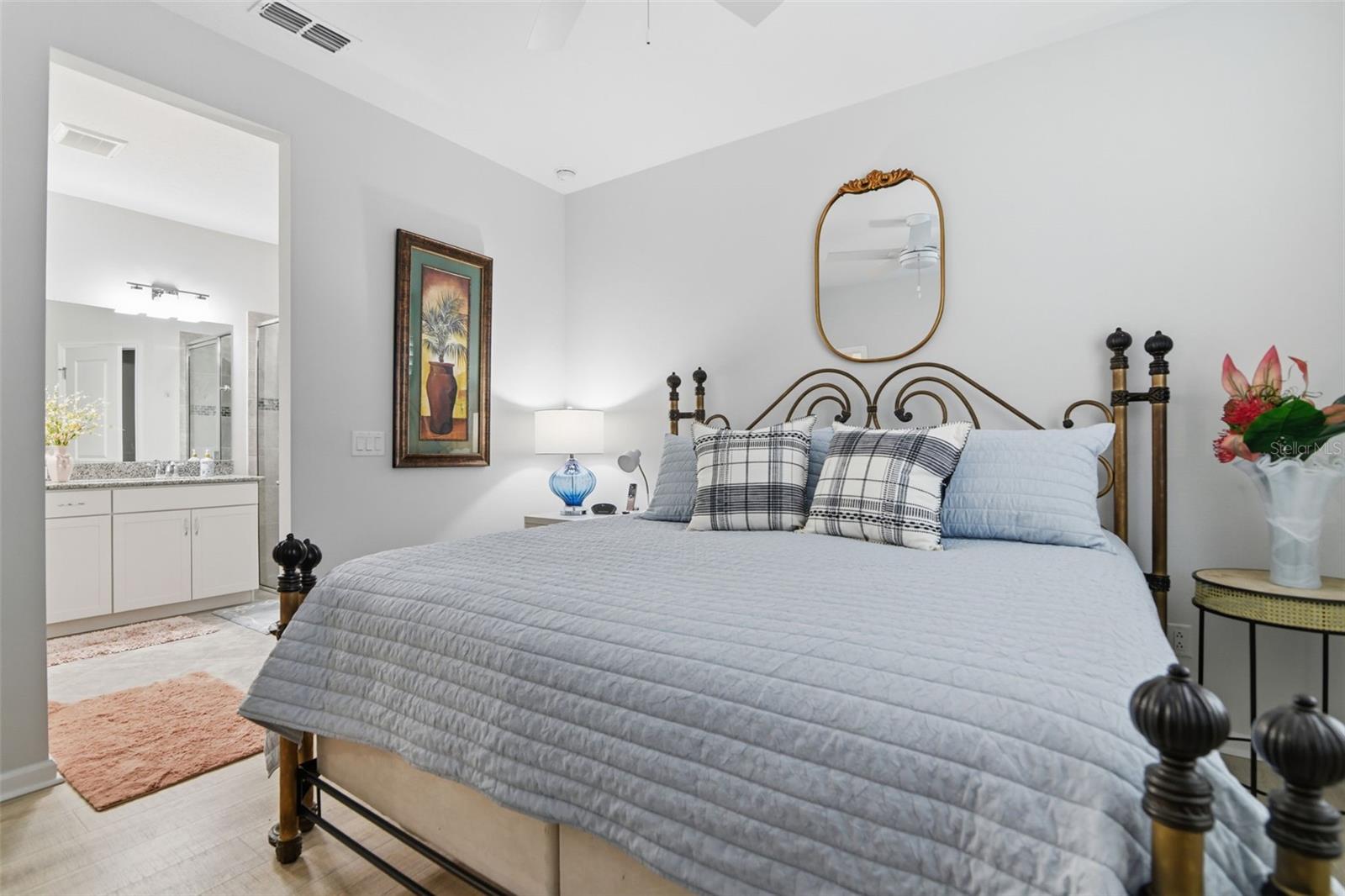 Image 19 of 34 For 521 Margaritaville Avenue