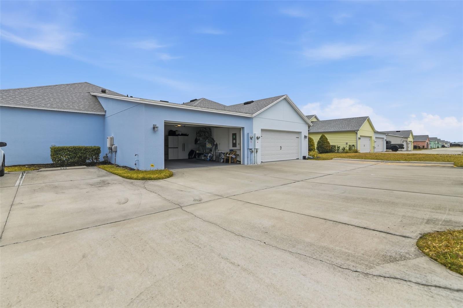 Image 25 of 34 For 521 Margaritaville Avenue